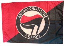 Fahne "Antifaschistische Aktion / schwarz-rot 2"